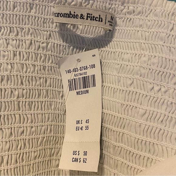 NWT~ABERCROMBIE & FITCH Pleated White Puff Sleeve Cropped Top Size Medium - Picture 6 of 8